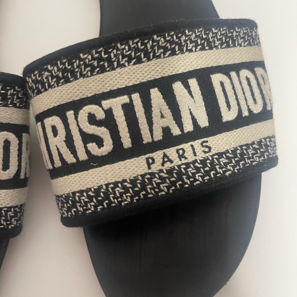 Dior sandals - Picture 4 of 9